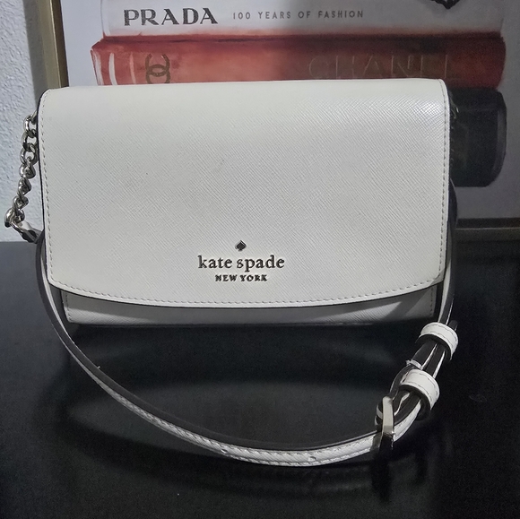 Kate Spade Carson Crossbody - Picture 1 of 13